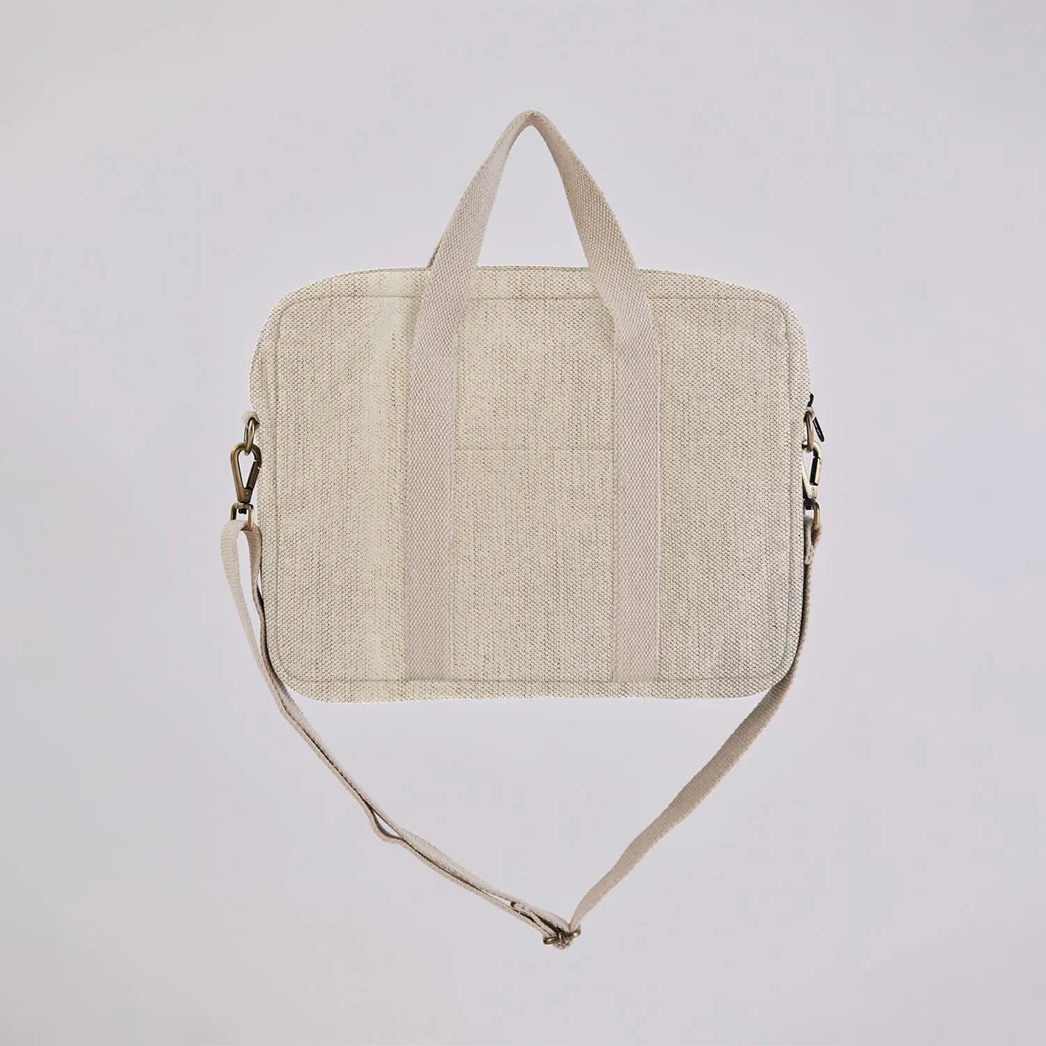 Durable for everyday use, our men's laptop shoulder bag online