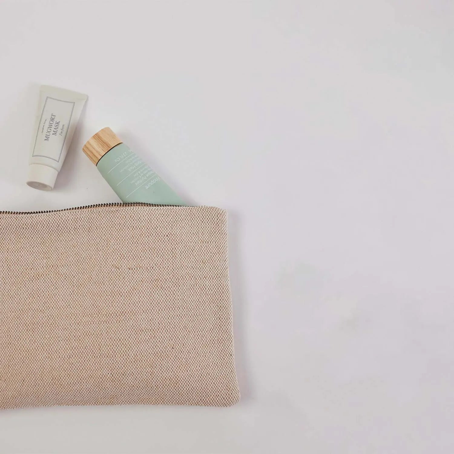 Organic cotton material for a soft and premium touch