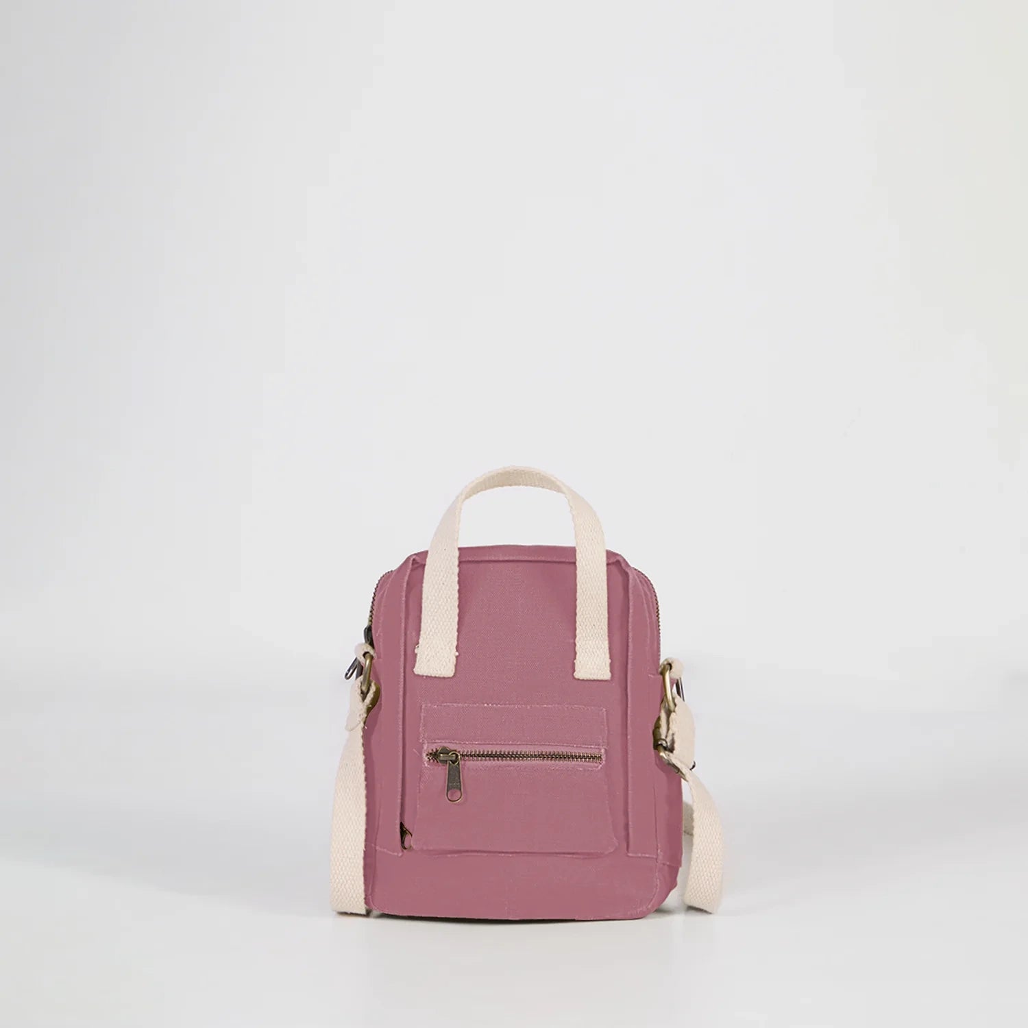Offering blend of functionality, our mini aki crossbody sling bag men
