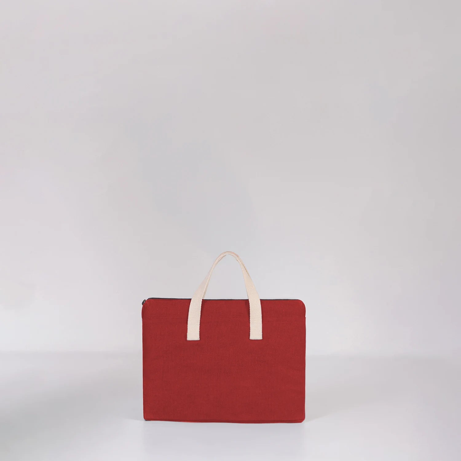 Offering Sleek and modern, Crimson ladies laptop sleeve online
