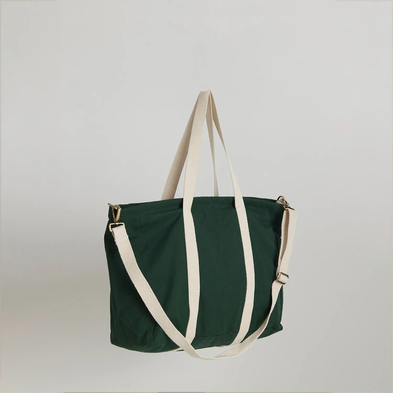 Elegant Sun J Bag in cobalt blue with OEKO-TEX certified metal zipper for durability