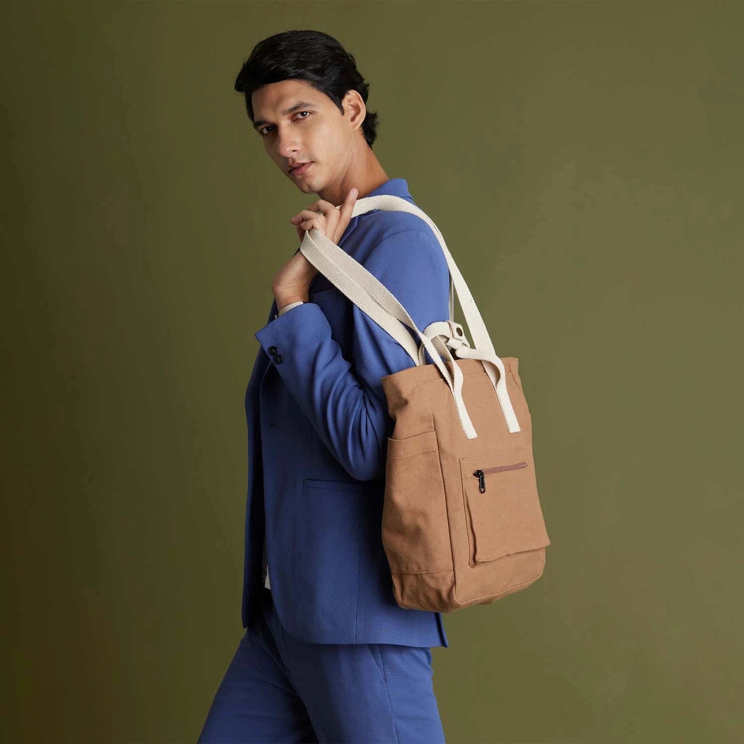 Our Jamnager Convertible Tote Bag for College is fashion-forward design