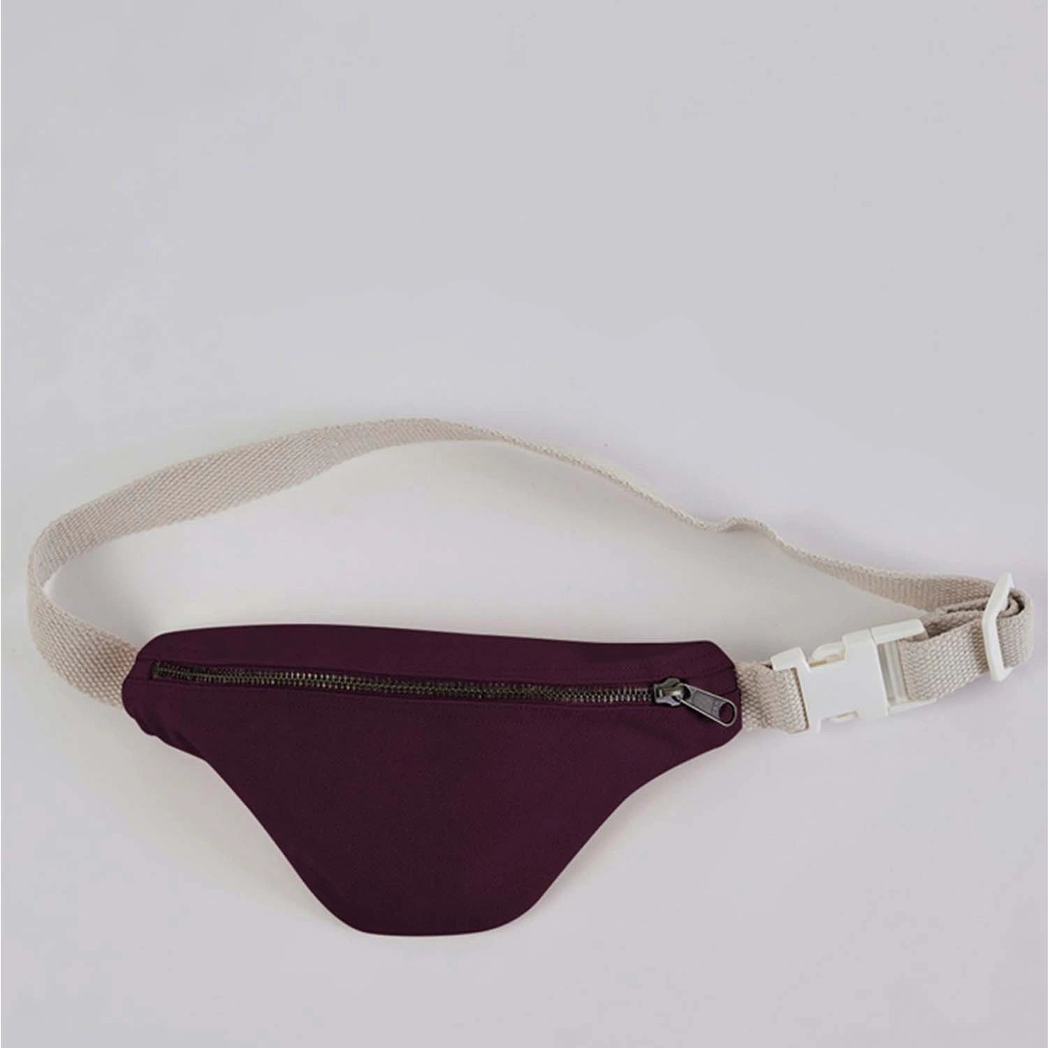 Eye-catching Safira Banana Bag in modern style
