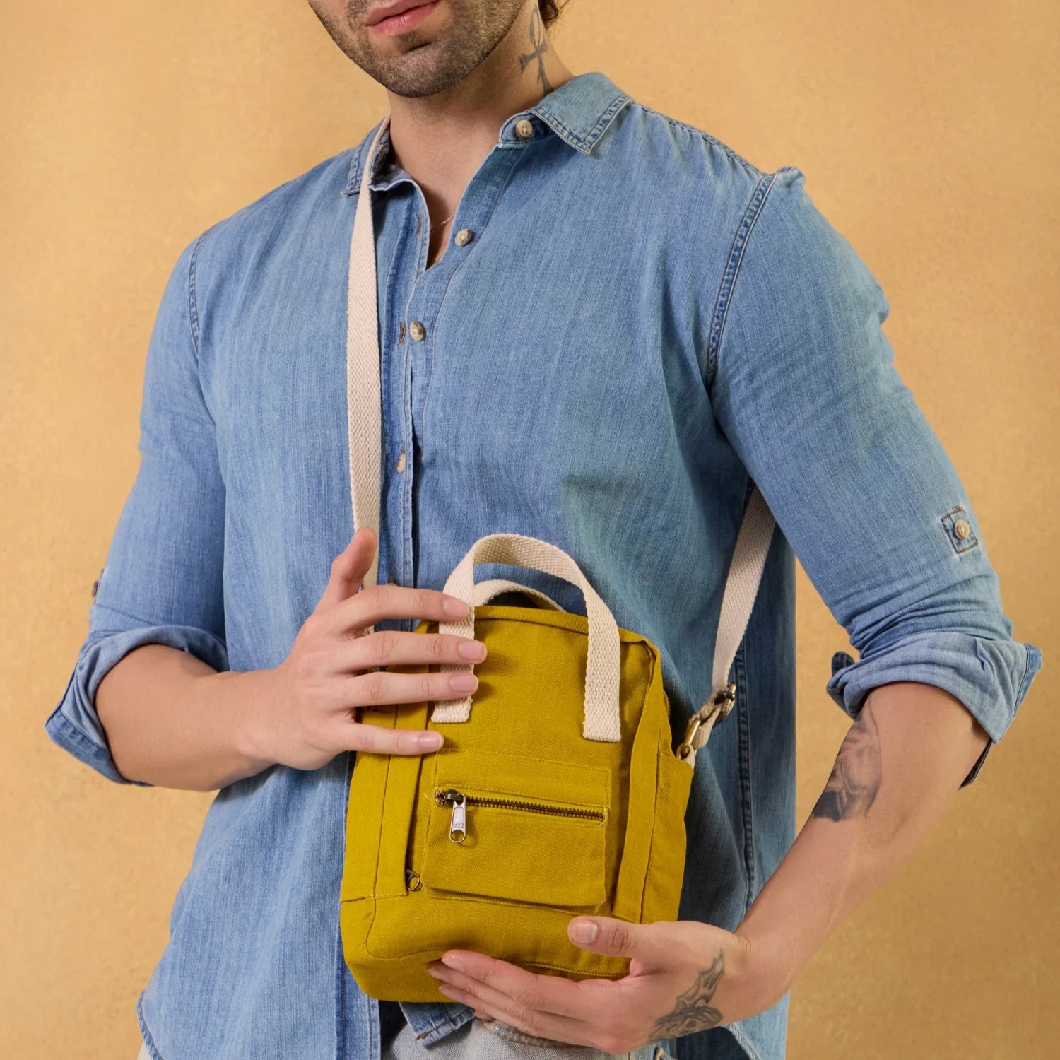 Ideal stylish companion, check our Mini Aki crossbody bag for men online
