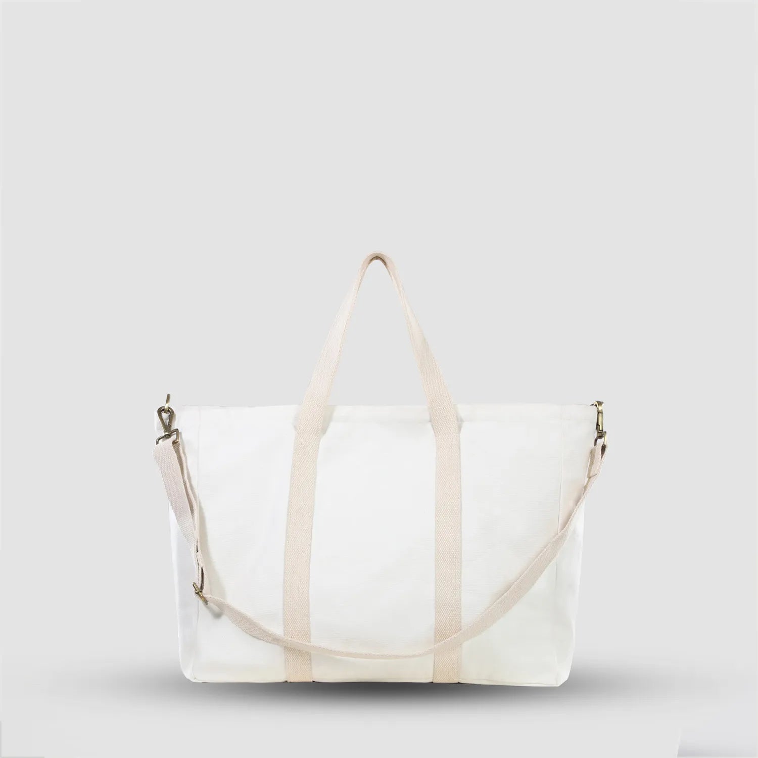 Versatile Sun J Bag Large available in rust with a spacious design and durable cotton canvas material
