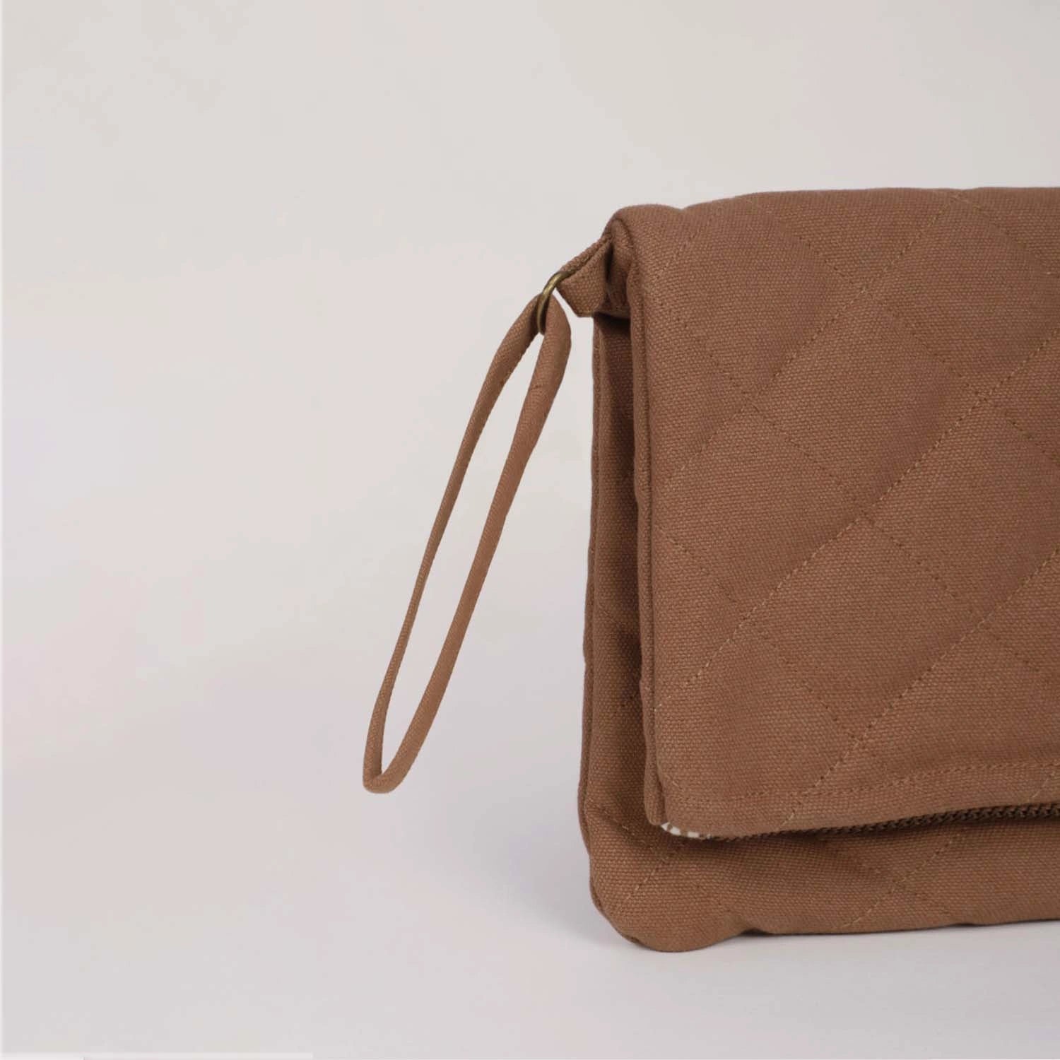 premium minimal fashion, our krista Foldable Quilted women's clutch bag