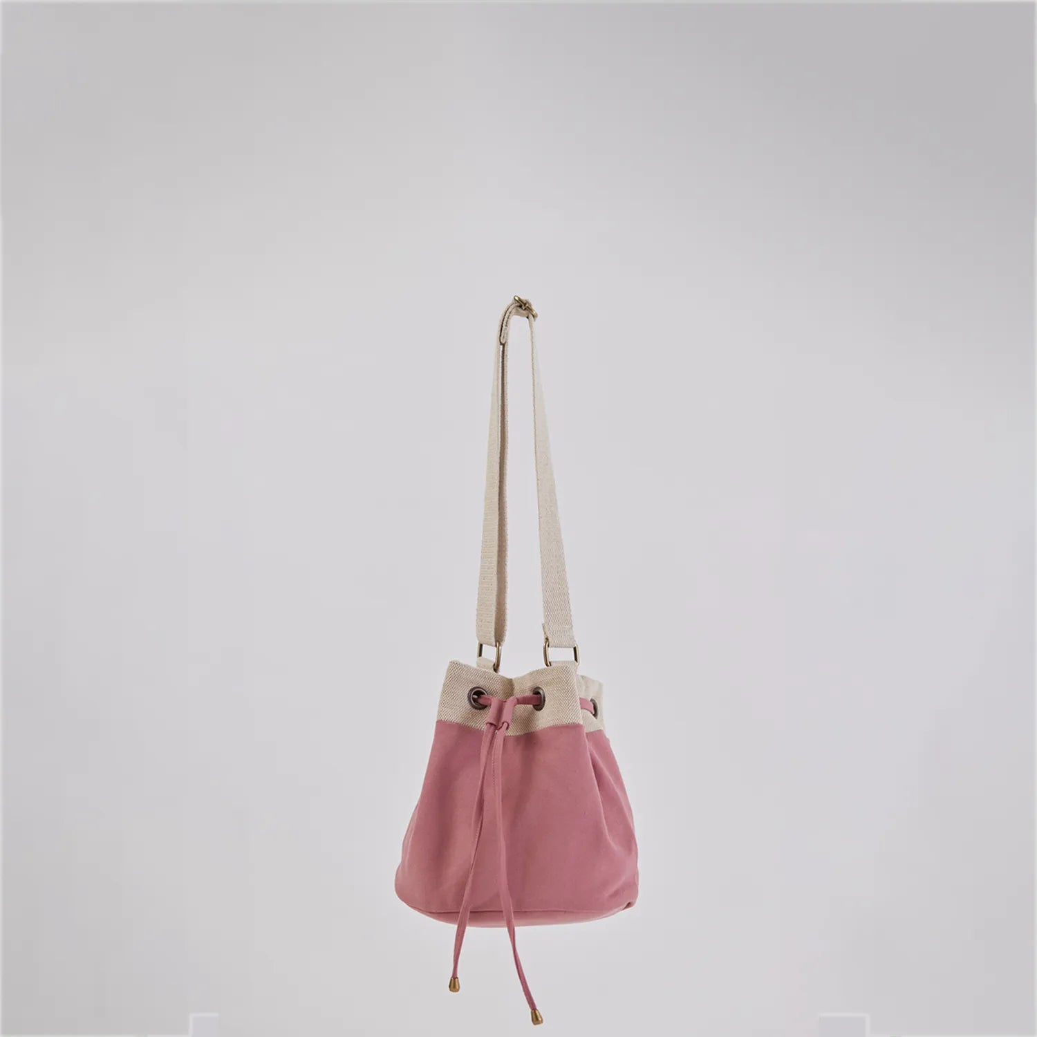 Ria Bucket Bag with a spacious interior and printed lining for a unique touch