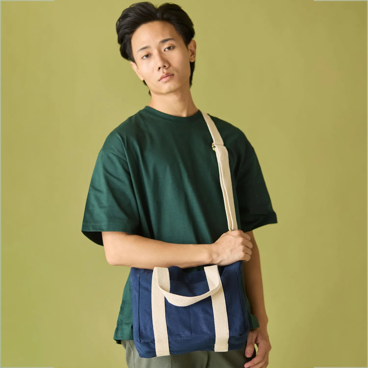 Perfect small bag for travel, work, or leisure