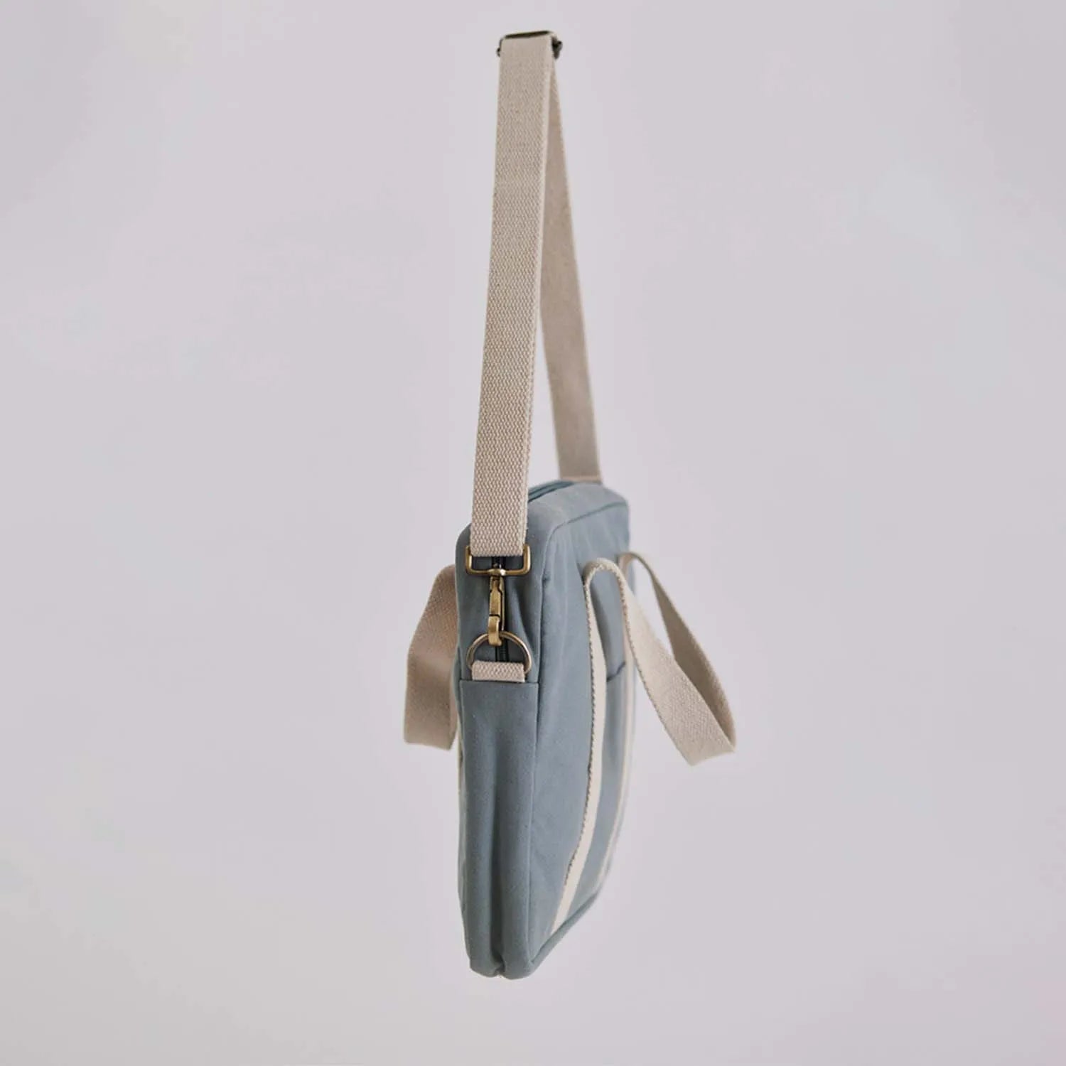 Crafted from canvas, our laptop tote bags for women online