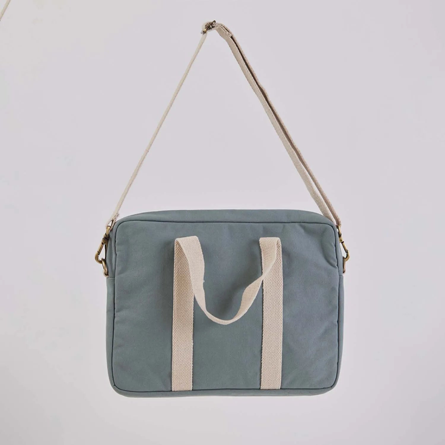 A blend of fashion and style, our female laptop bag online