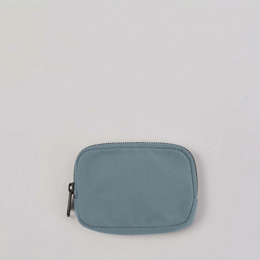 Perfect travel companion for keeping change handy