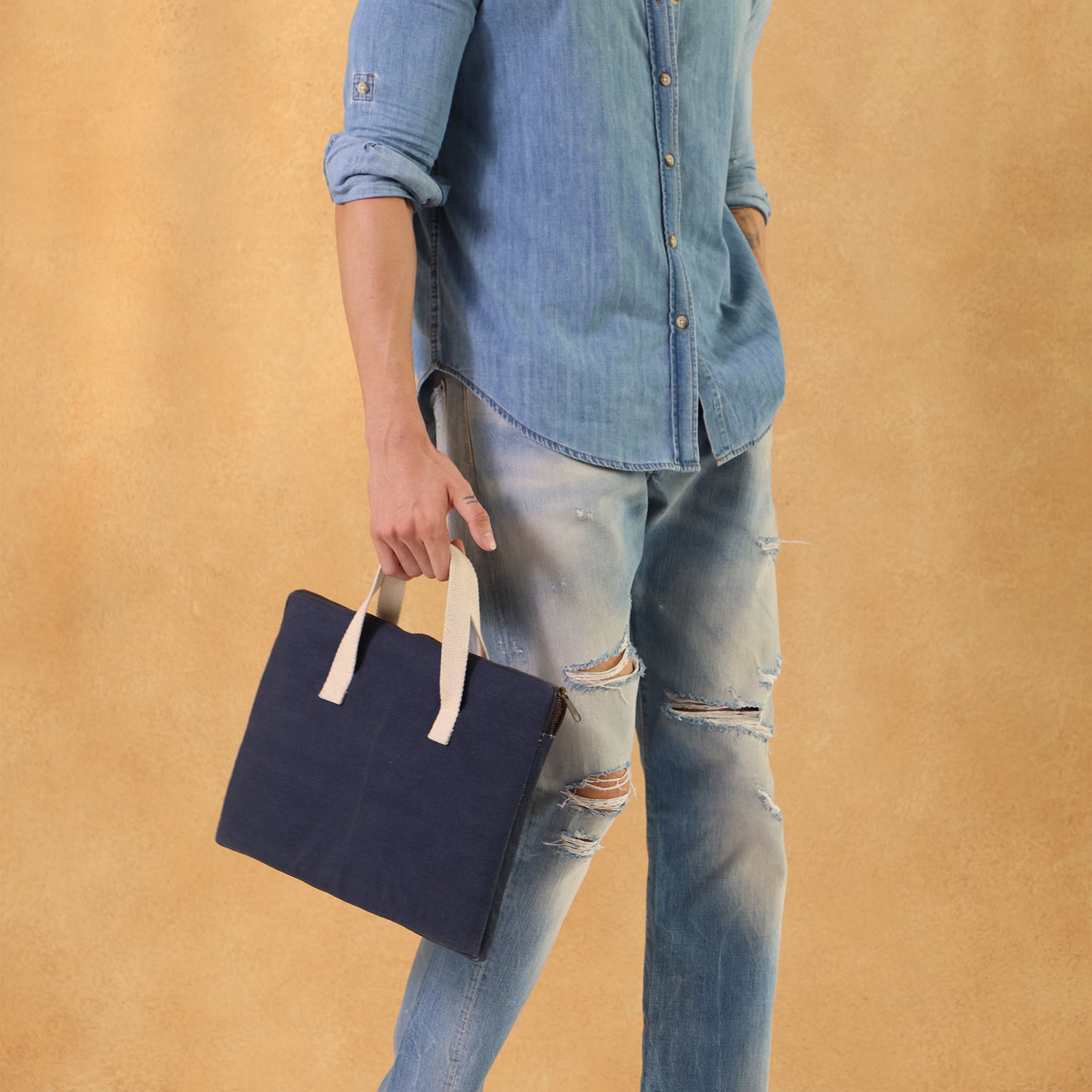 Handcrafted cotton canvas black laptop protective case online