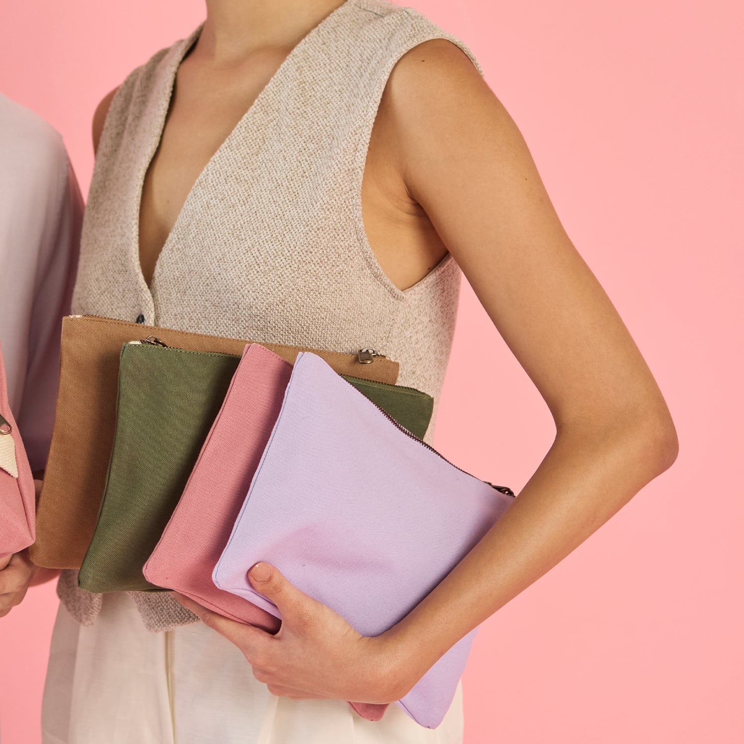 Sytara French Purse Elegant and compact leather wallet with a sleek design