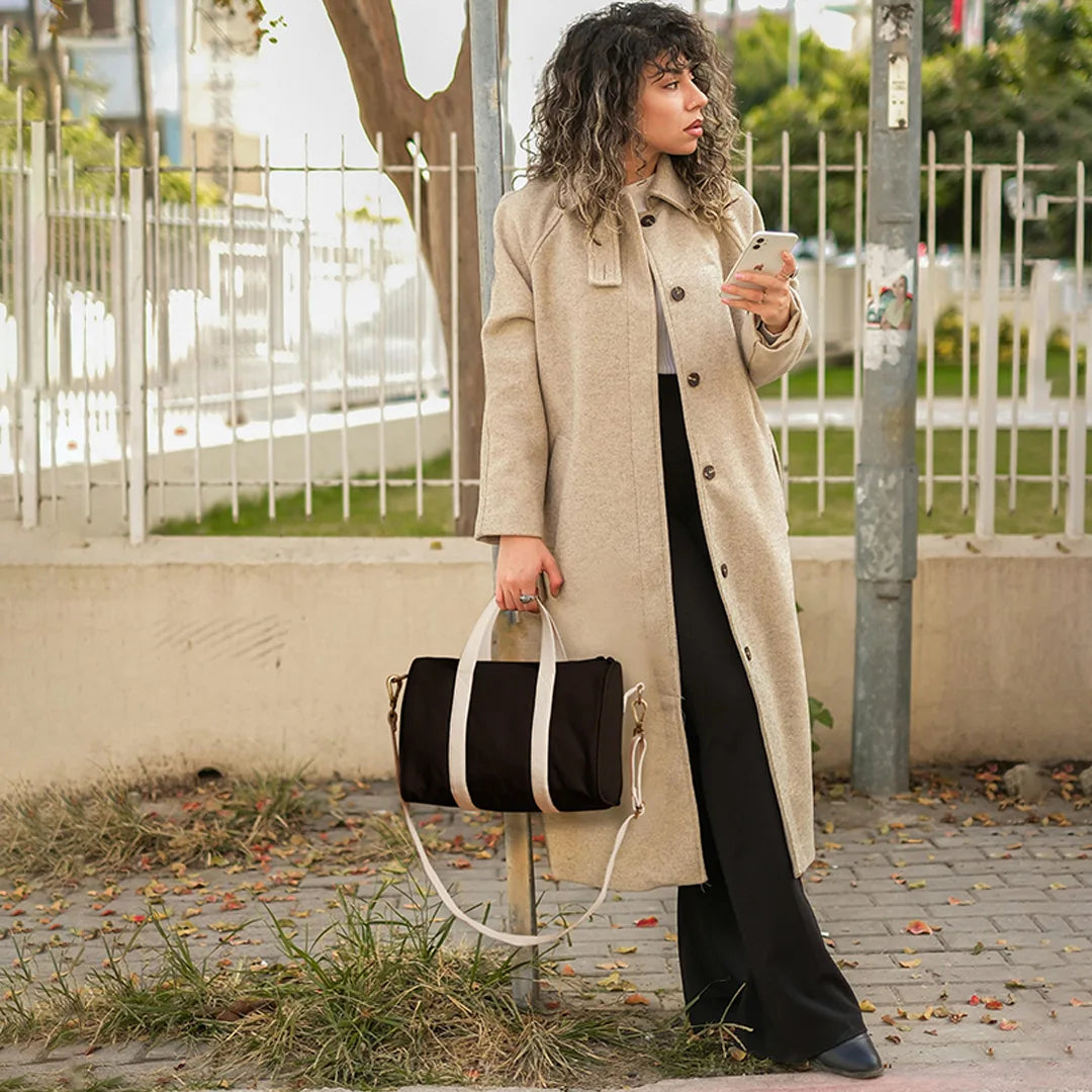 effortless hand-carrying, our happy Boston premium duffle bag