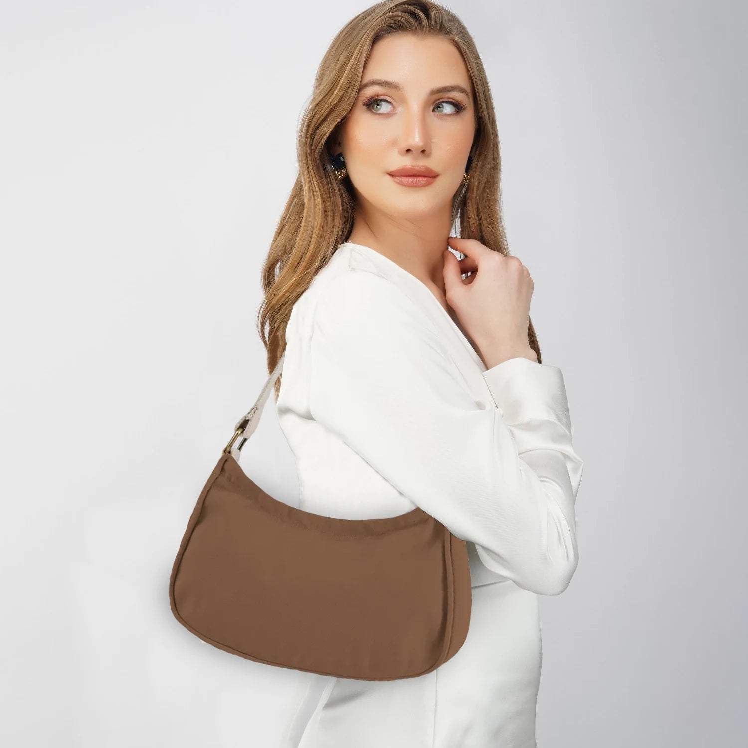 Meet the Dog D Originals to be worn over the men shoulder bag online