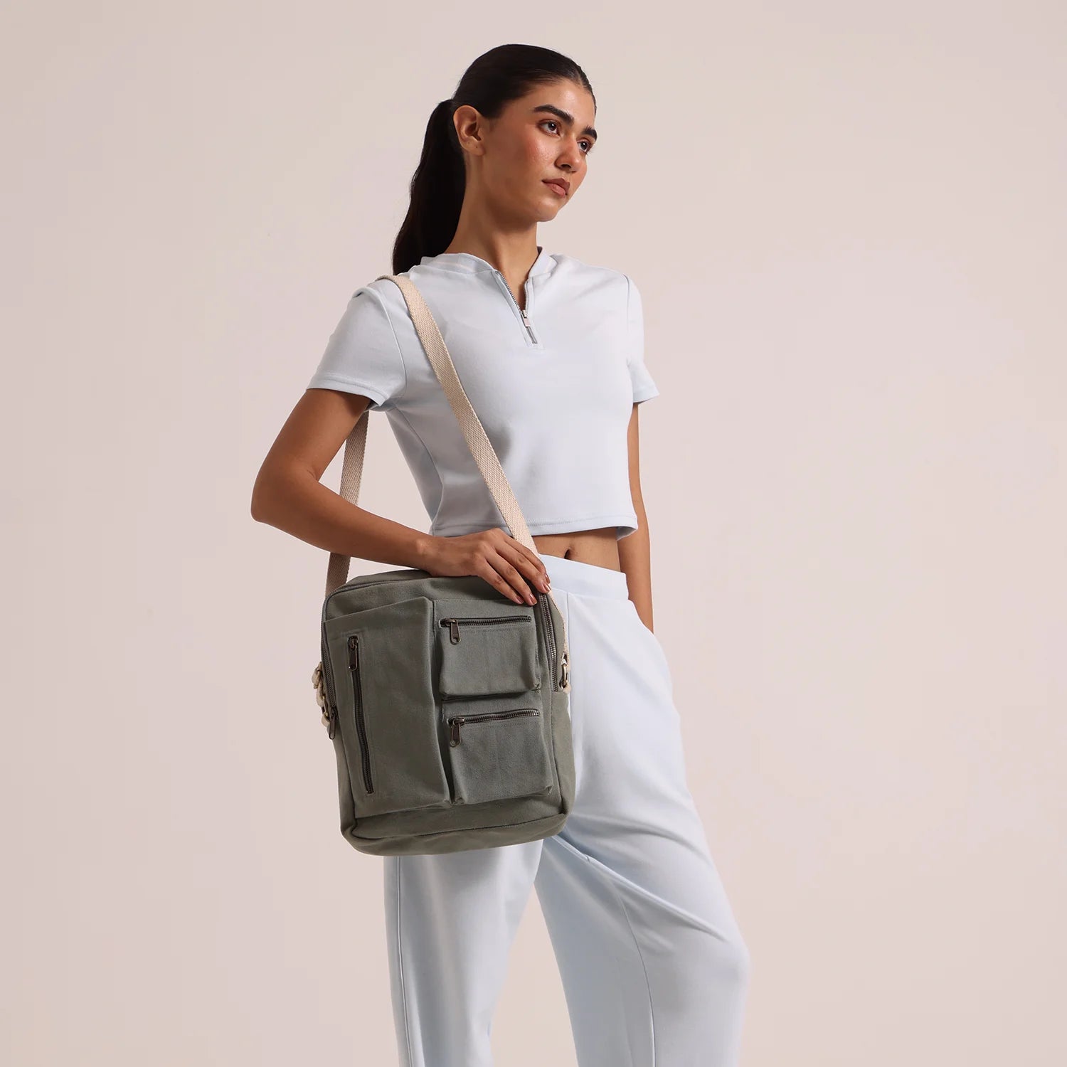 Ultimate go-to office bag, check out our Ah-Lia Women's Messenger Bag