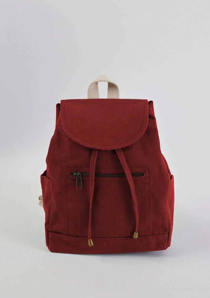 Sustainable cotton small backpack, designed for comfort and style