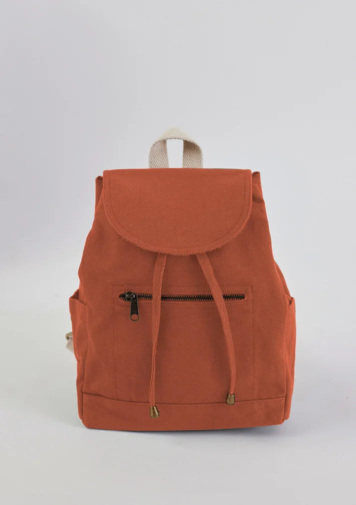 Haper large eco-friendly backpack, ideal for carrying everyday essentials