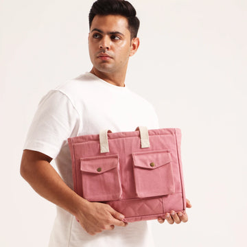 Crafted with cotton canvas, our pastel pink abhi premium laptop bag