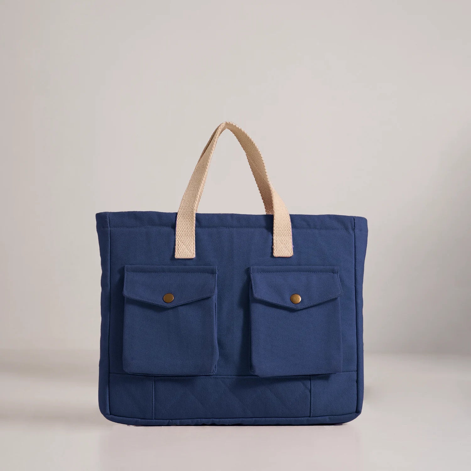 Tailored with design and style, our Abhi ladies laptop handbag