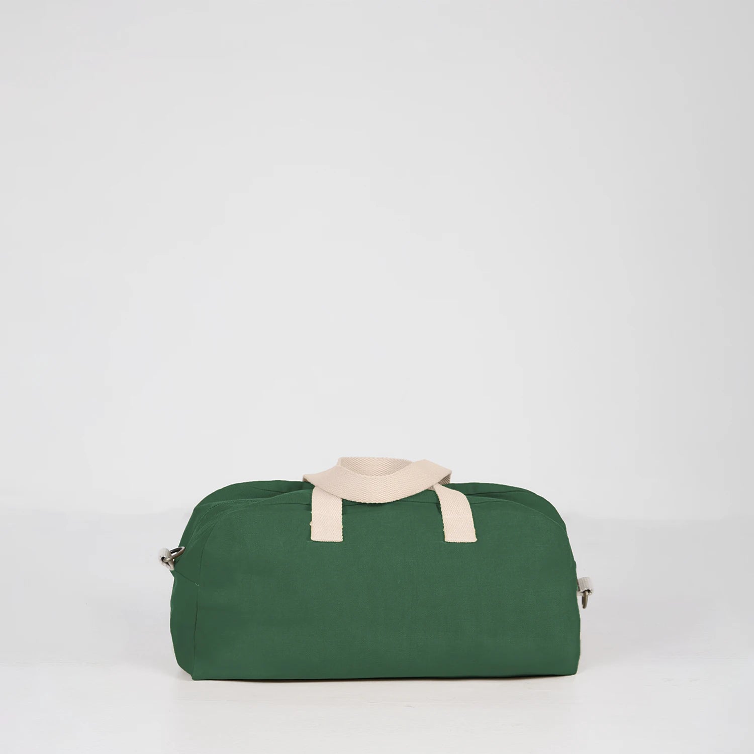 Shop Baba Bowler Duffle Bag Medium, perfect for both professional and occasional trip